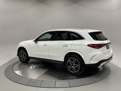 Certified 2025 Mercedes-Benz GLC 350e 4MATIC image 5