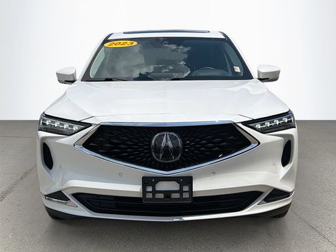 Used 2023 Acura MDX SH-AWD w/ Technology Package image 9