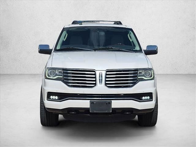 Used 2015 Lincoln Navigator 2WD w/ Equipment Group 101A Reserve image 2