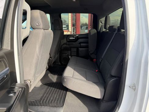 Used 2021 Chevrolet Silverado 1500 Custom image 24