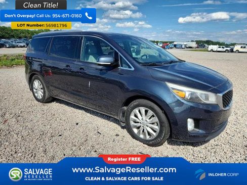 Used 2017 Kia Sedona EX FWD image 5