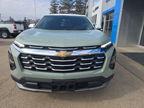 New 2026 Chevrolet Equinox LT w/ Safety and Technology Package image 3