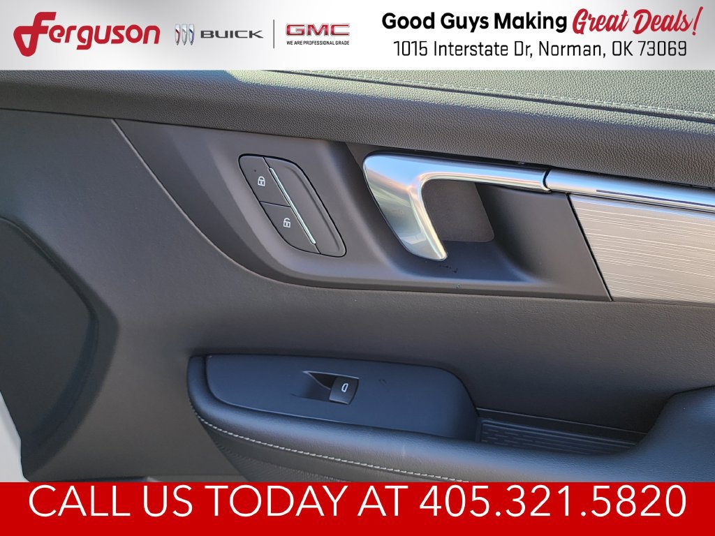 New 2027 Buick Enclave Preferred w/ Power Package FWD image 39