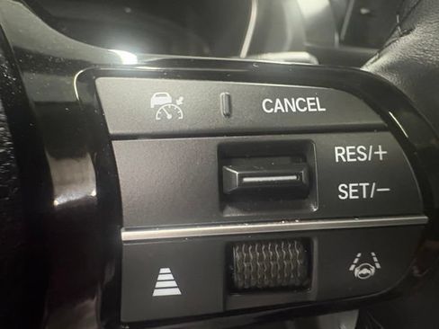 Used 2025 Honda Pilot Elite image 19