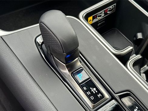 Used 2026 Lexus TX 500h AWD w/ Technology Package image 27