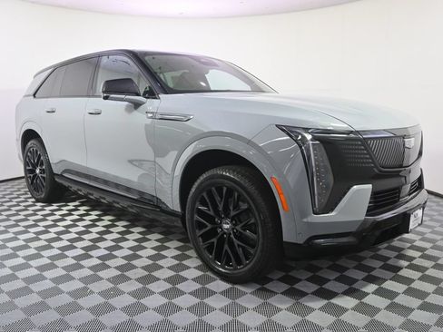 New 2026 Cadillac Escalade IQ Sport 2 w/ LPO, ONYX Package AWD/4WD image 8