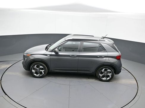 Certified 2023 Hyundai Venue Limited w/ Cargo Package image 39