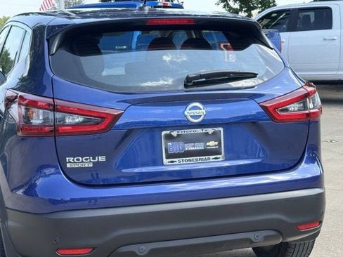Used 2022 Nissan Rogue Sport S FWD image 8