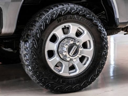 Used 2023 Ford F250 XLT w/ FX4 Off-Road Package AWD/4WD image 64