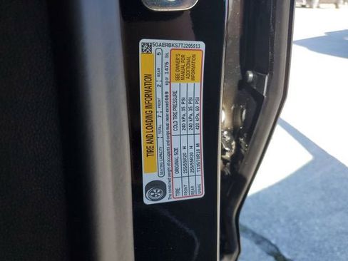 New 2026 Buick Enclave Sport Touring w/ Power Package FWD image 31