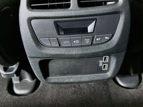 Used 2022 Honda Pilot Special Edition image 27