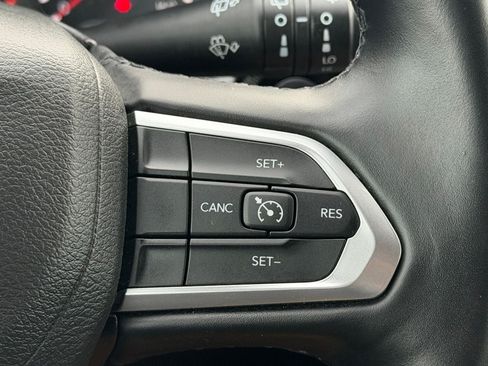 Used 2022 Jeep Compass Latitude AWD/4WD image 22