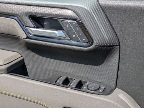 New 2026 Chevrolet Silverado 1500 ZR2 AWD/4WD image 13