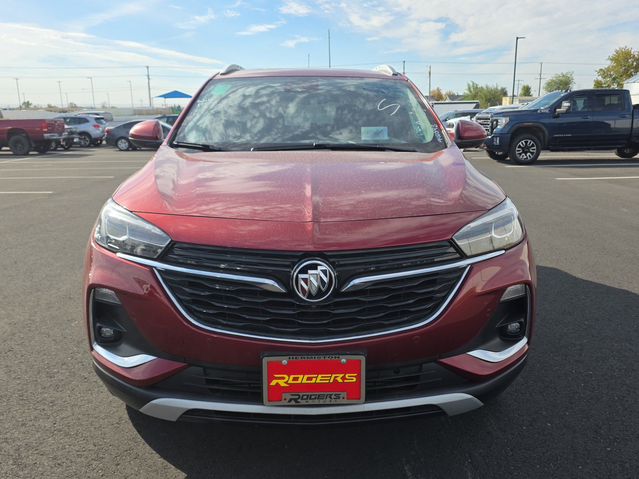 Used 2022 Buick Encore GX Essence w/ Advanced Technology Package AWD/4WD image 2