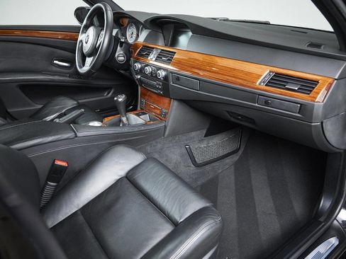 Used 2008 BMW M5 image 73