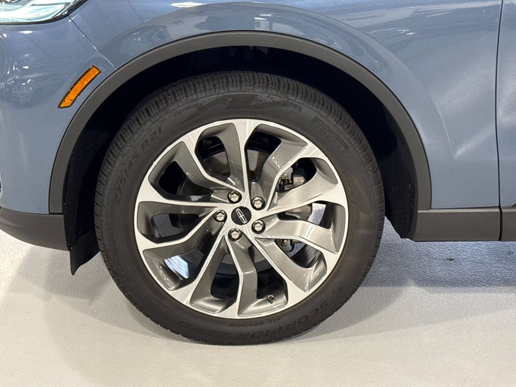 Used 2026 Lincoln Aviator Reserve w/ Illumination Package AWD/4WD image 8