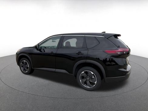 Used 2025 Nissan Rogue SV FWD image 10