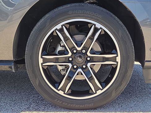 Used 2020 Ford Expedition Limited w/ Equipment Group 303A AWD/4WD image 7
