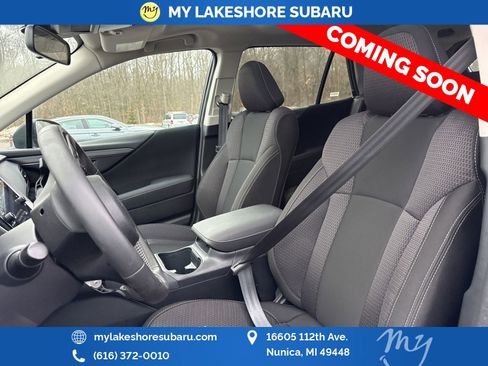 Used 2025 Subaru Outback Premium image 12
