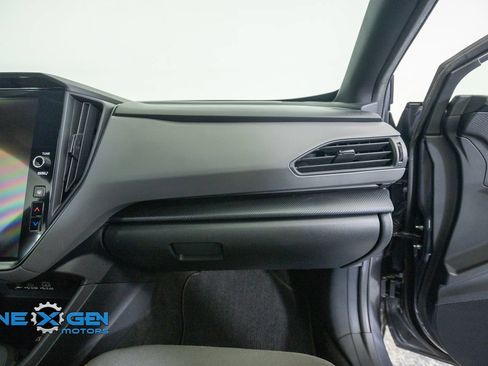 Used 2025 Subaru Crosstrek 2.5i Sport AWD/4WD image 38