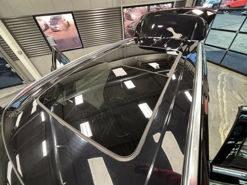 Used 2020 Lincoln Aviator Reserve w/ Equipment Group 201A image 12