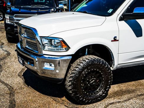 Used 2018 RAM 2500 Laramie AWD/4WD image 12