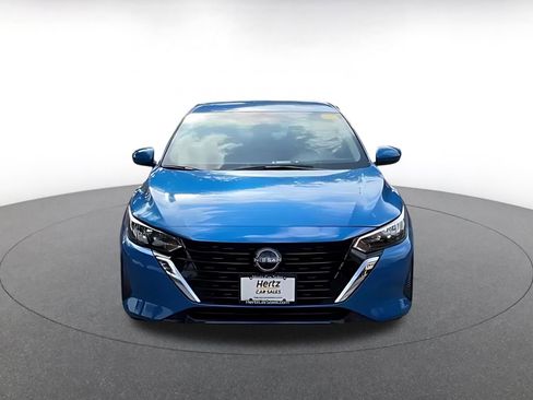 Used 2025 Nissan Sentra SV FWD image 5