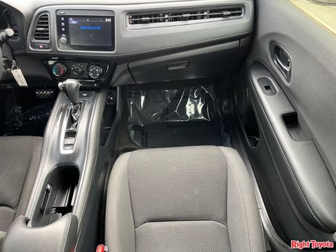 Used 2022 Honda HR-V Sport image 18