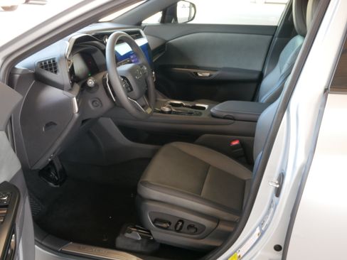 Used 2026 Lexus RZ 350e 2WD image 4
