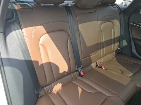 Used 2016 Audi Q3 2.0T Prestige AWD/4WD image 18