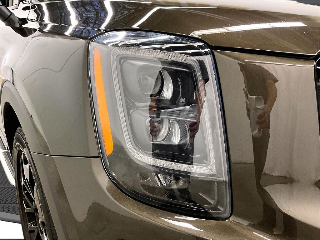 Used 2022 Kia Telluride EX w/ EX Premium Package AWD/4WD image 31