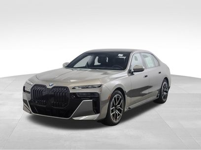 New 2025 BMW 760i xDrive w/ Executive Package