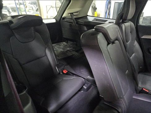 Certified 2024 Volvo XC90 T8 Ultimate w/ Protection Package Premier AWD/4WD image 19