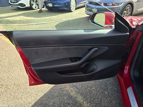 Used 2018 Tesla Model 3 Long Range RWD image 21