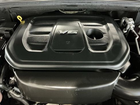 Used 2018 Jeep Grand Cherokee Limited image 34