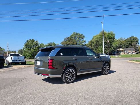 New 2026 Hyundai Palisade Calligraphy FWD image 8