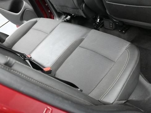 Used 2023 Buick Encore GX Select w/ Sport Touring Package FWD image 33