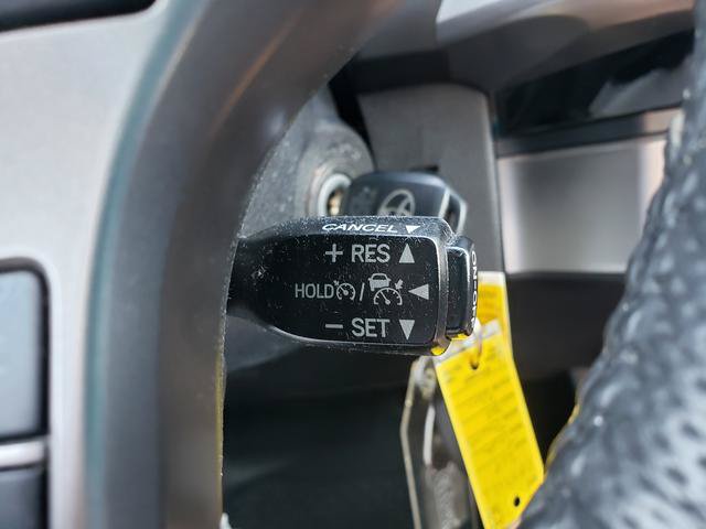 Used 2018 Toyota Tacoma SR5 AWD/4WD image 19