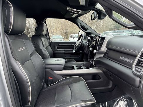 Used 2022 RAM 2500 Laramie image 24