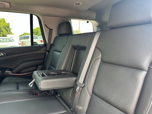 Used 2018 GMC Yukon SLT w/ HD Trailering Package AWD/4WD image 24