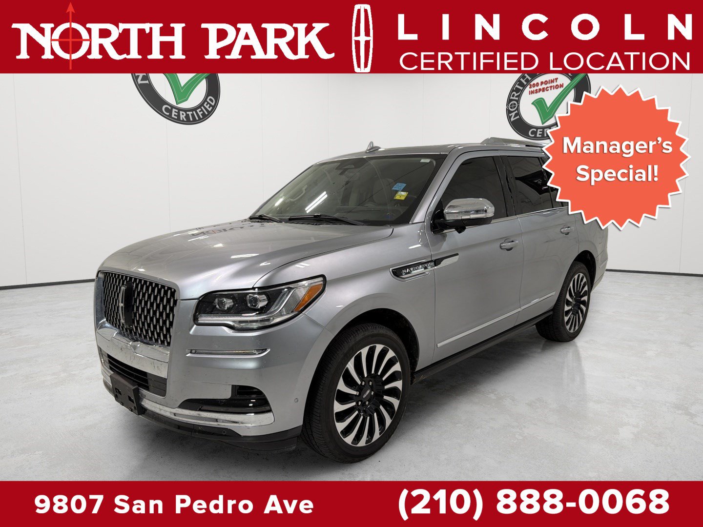 Used 2024 Lincoln Navigator Black Label AWD/4WD image 1