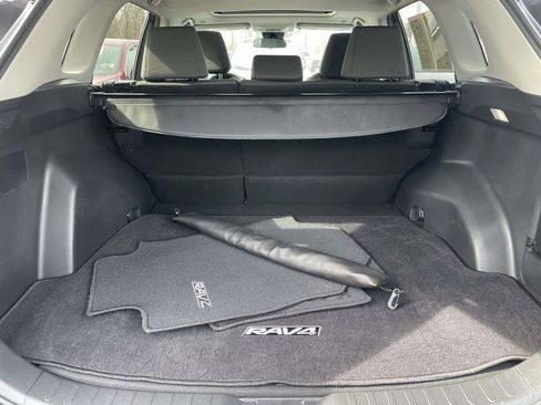 Used 2023 Toyota RAV4 XLE image 49