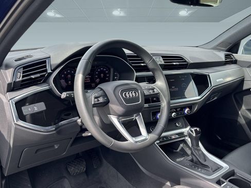 Certified 2025 Audi Q3 2.0T Premium AWD/4WD image 4