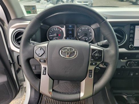 Used 2023 Toyota Tacoma SR5 RWD image 16