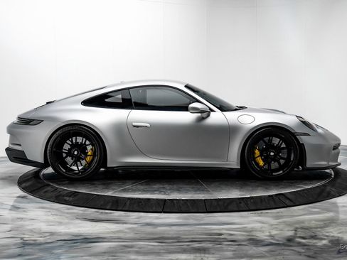 Used 2024 Porsche 911 GT3 image 18