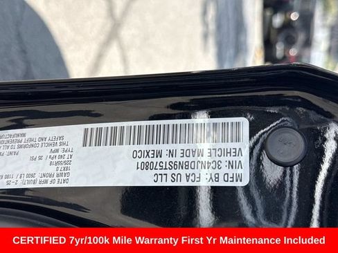Used 2025 Jeep Compass Latitude w/ Altitude Special Edition AWD/4WD image 32