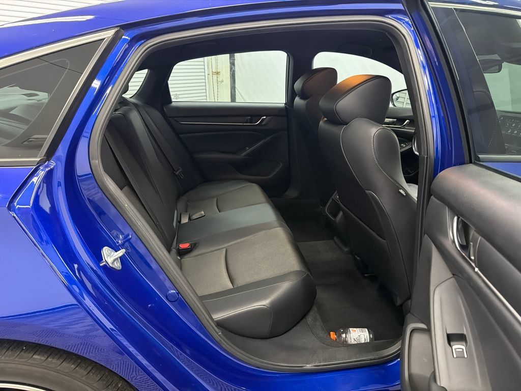 Used 2022 Honda Accord Sport image 16