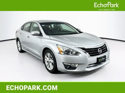 Used 2013 Nissan Altima 2.5 SL w/ Technology Pkg