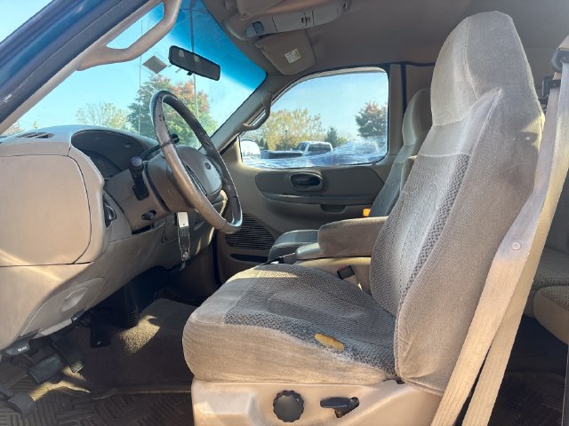 Used 2001 Ford F150 XL AWD/4WD image 10