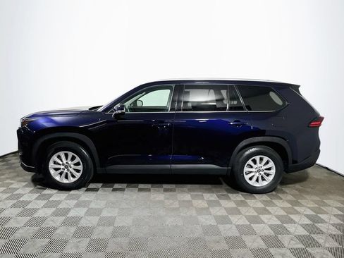 Certified 2025 Toyota Grand Highlander AWD image 4